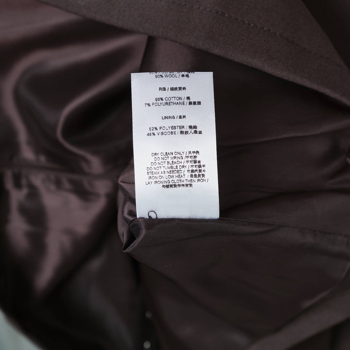 Inside-Flip Sleeveless Top