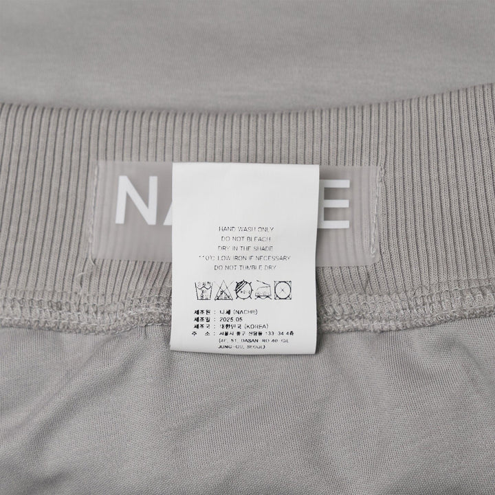 Club21 - NACHE - Ruffle Short Pants Light Gray - SHORTS - Light Grey