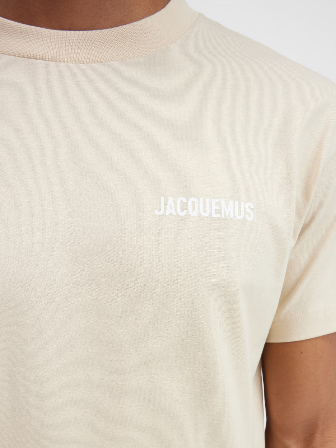 Le t-shirt Jacquemus