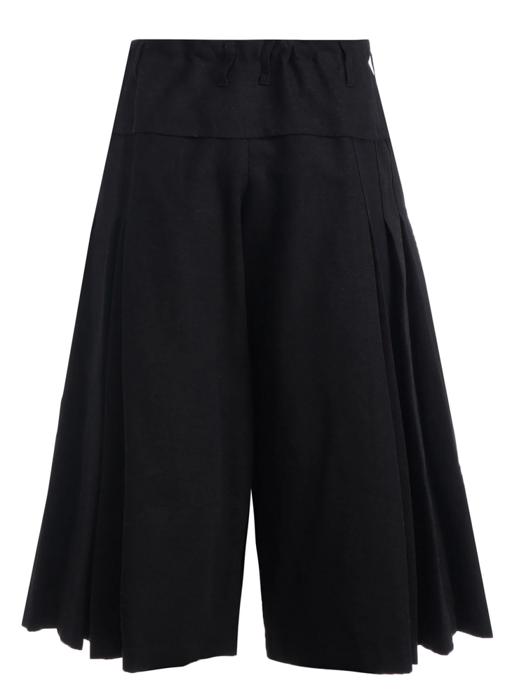 Pleats Half Pants
