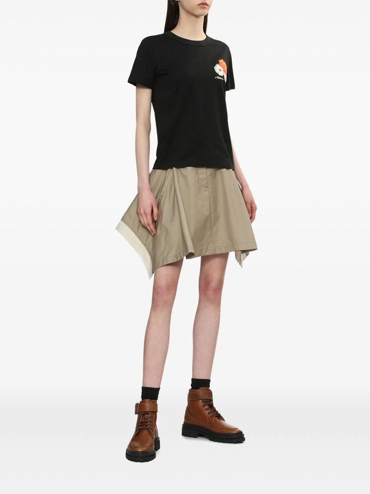 Cropped Tee With Bouquet Embroidery