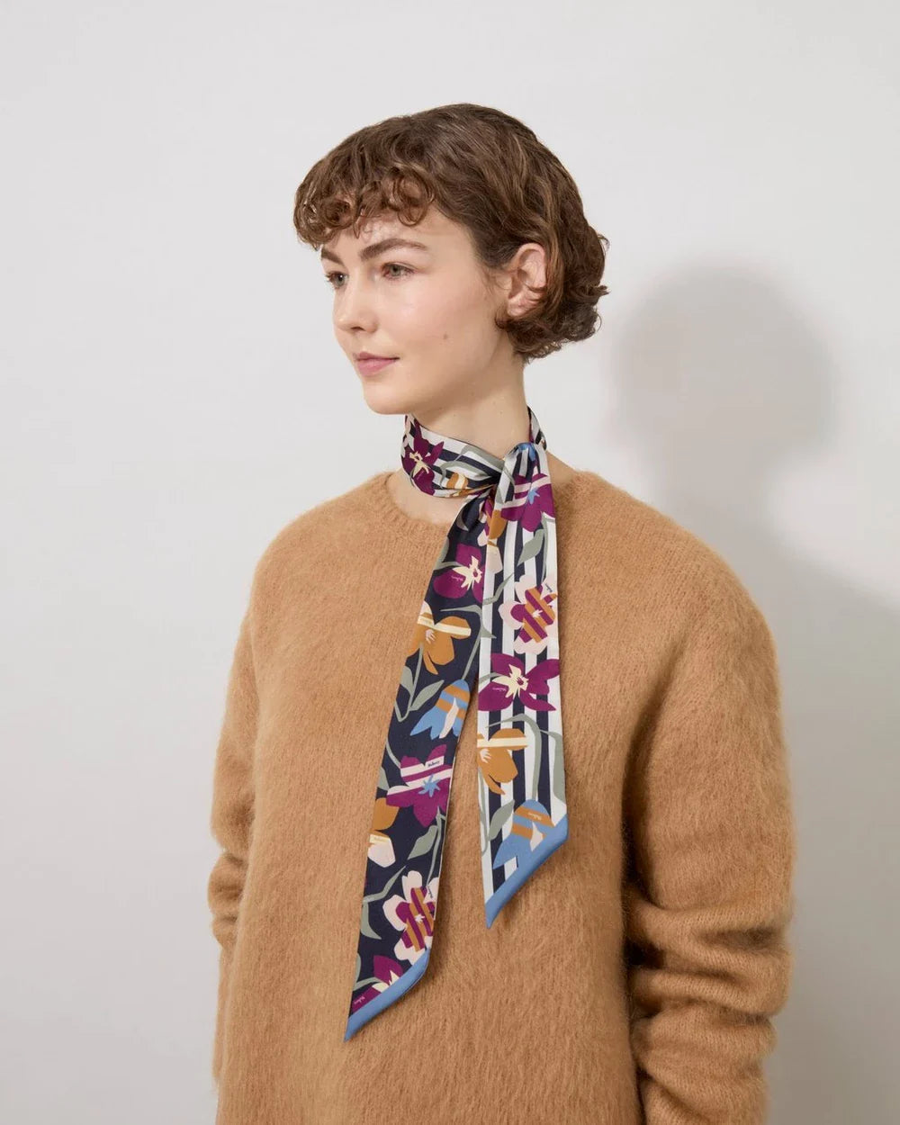 Graphic Floral Skinny Scarf
