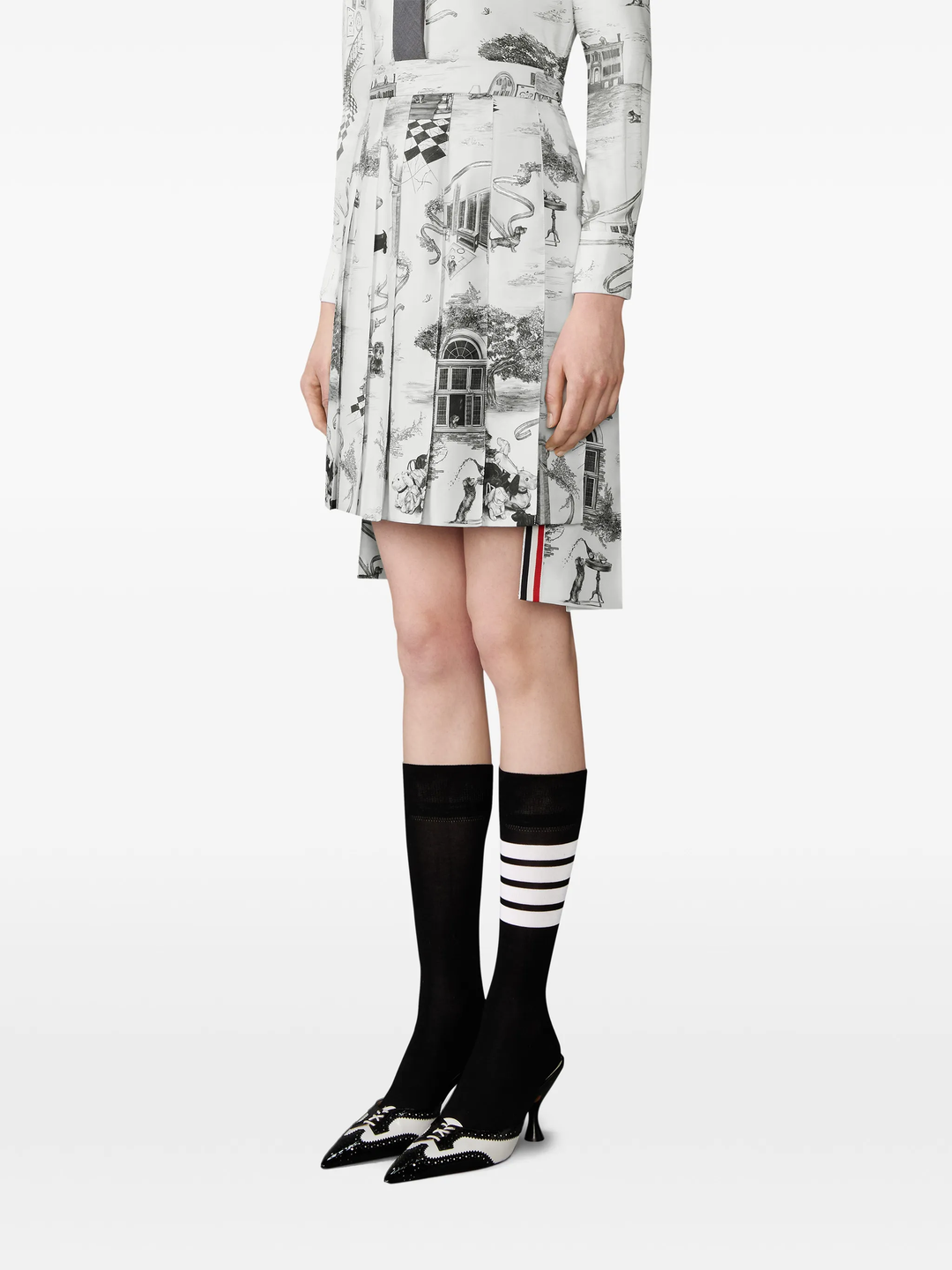 Classic Bermuda Length Pleat Skirt