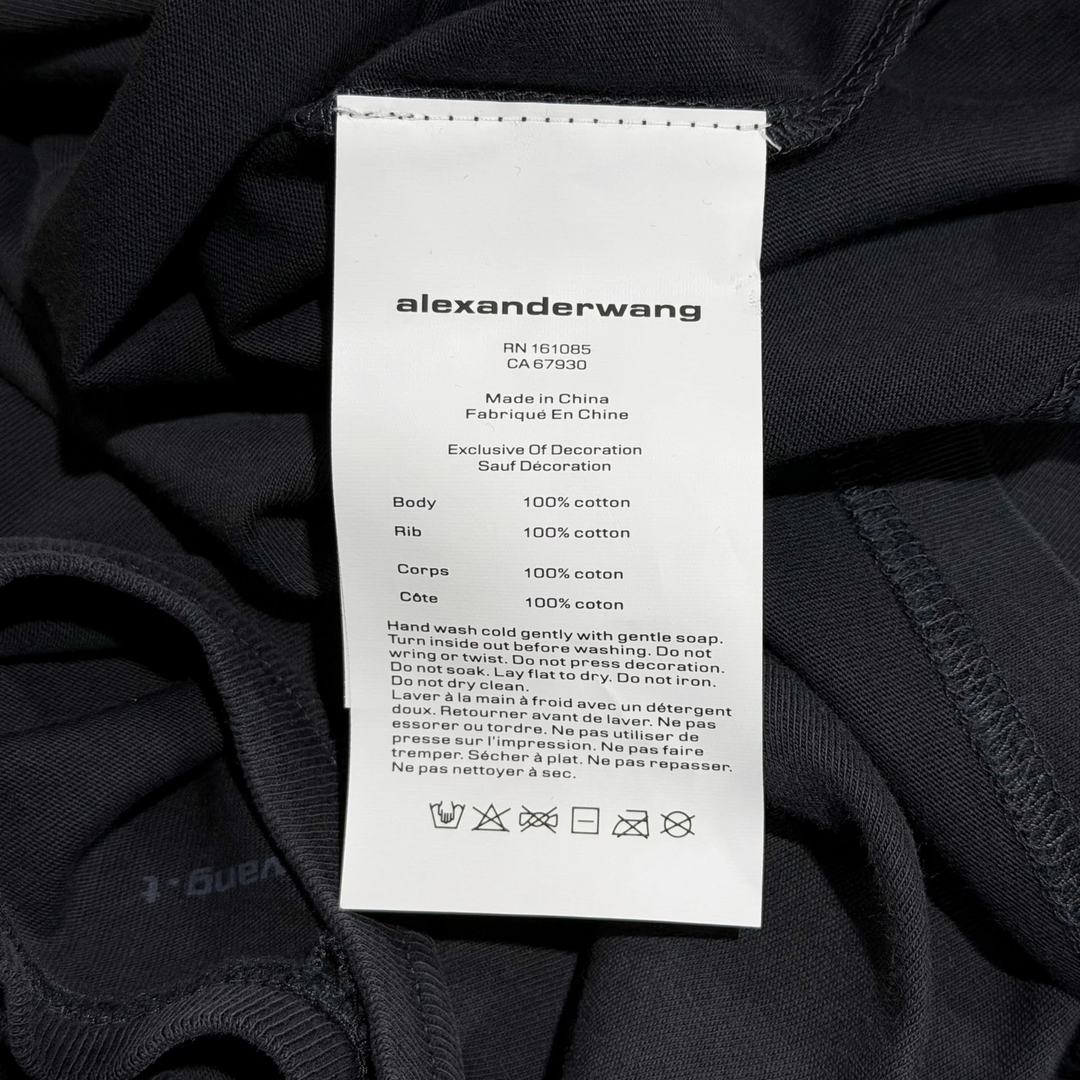 Shrunken Tee With Hotfix Logo