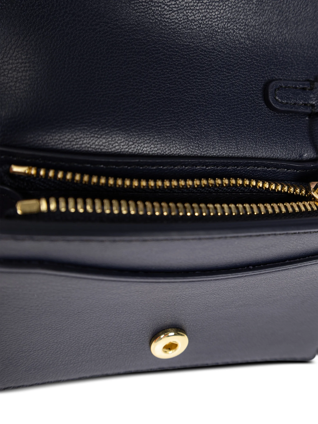 Card Holder With Flap Puddle