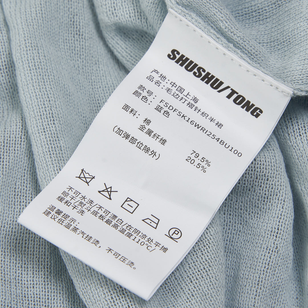 SHUSHU/TONG Raw-Edge Pleated Knit Skirt – Available at Club 21, Official Retailer in Singapore, Malaysia & Thailand with Global Shipping Online