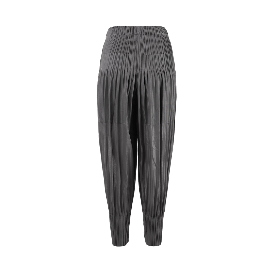 Fluffy Basics Pleated Pants