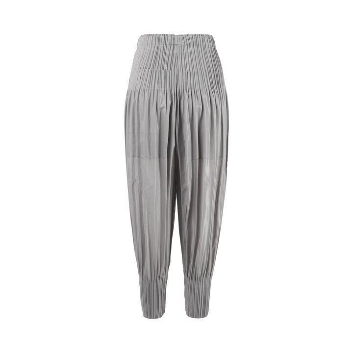 Fluffy Basics Pleated Pants