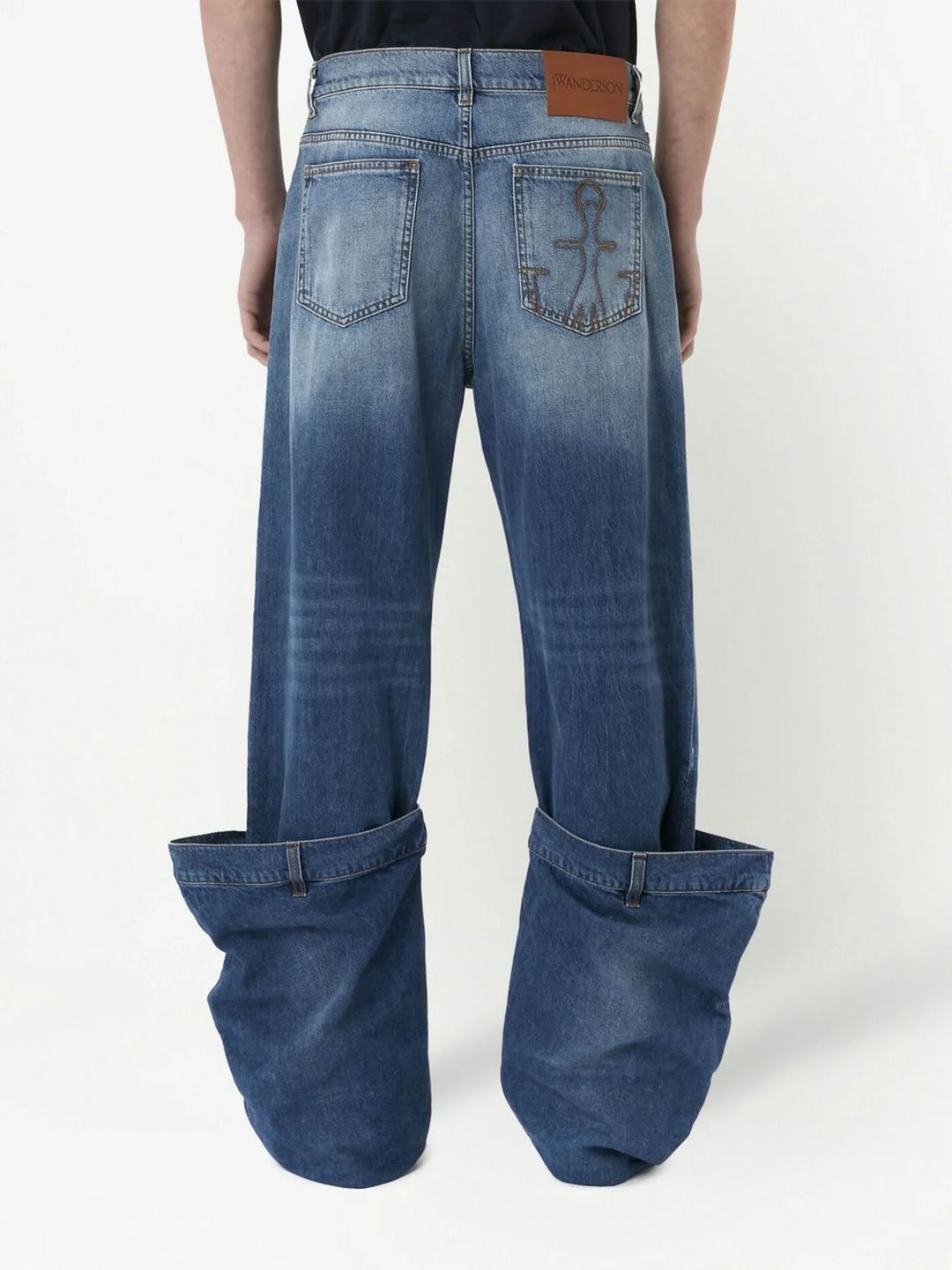 Bucket Jeans