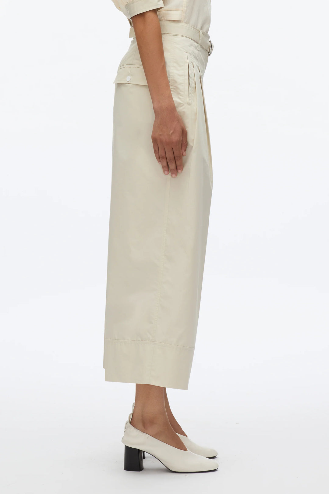 Double Pleat Cropped Wide Leg Pants