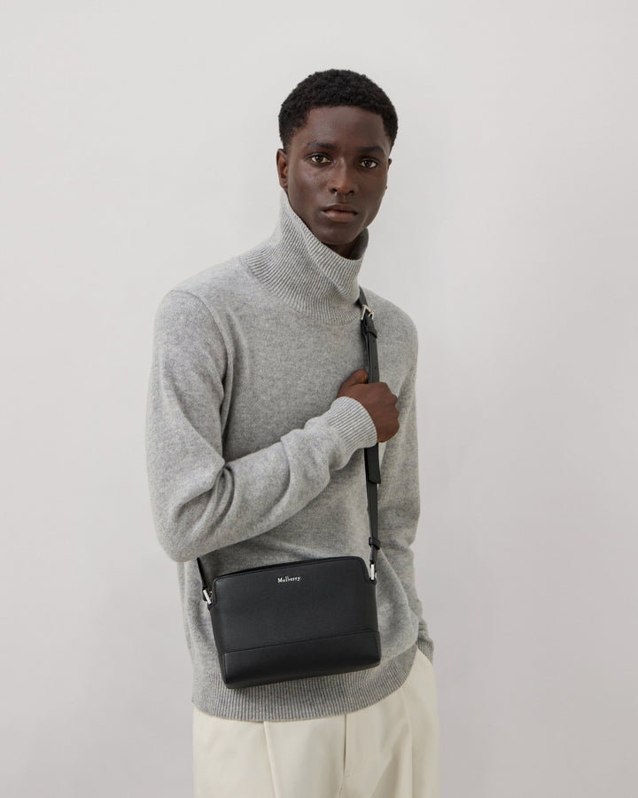 Small Farringdon Messenger Black Small Pebble Grain