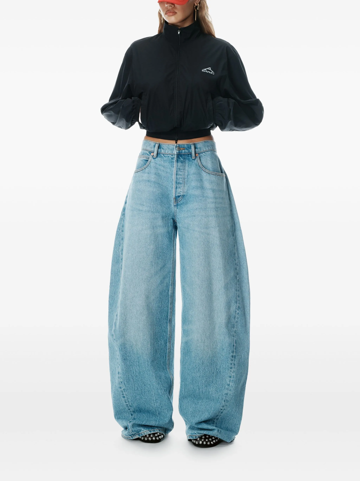 Oversized Rounded Mid-Rise Jeans