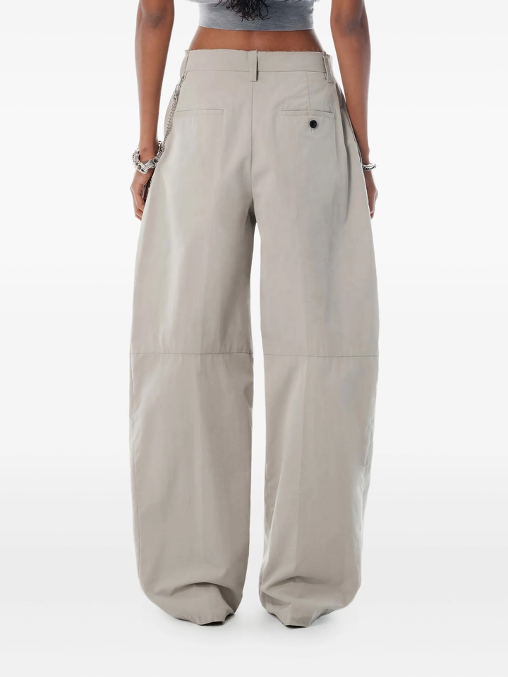 Mid-Rise Trouser With Chain