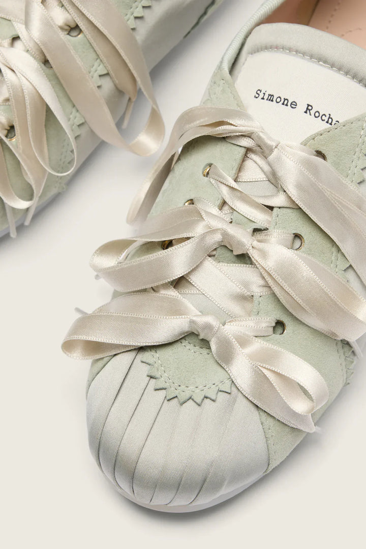 Ballerina Grip Trainer Satin