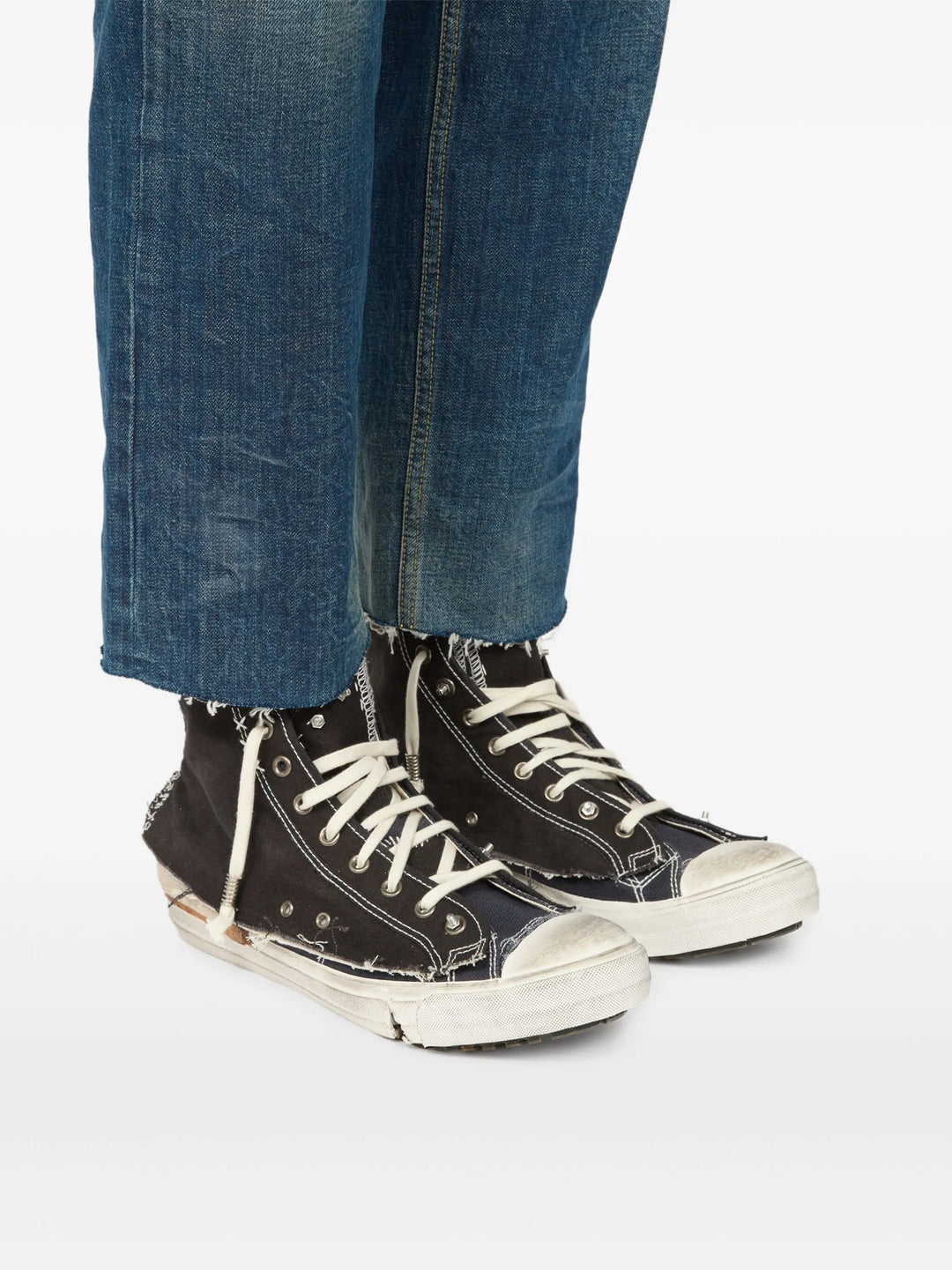 Love To Death Sneakers Canvas