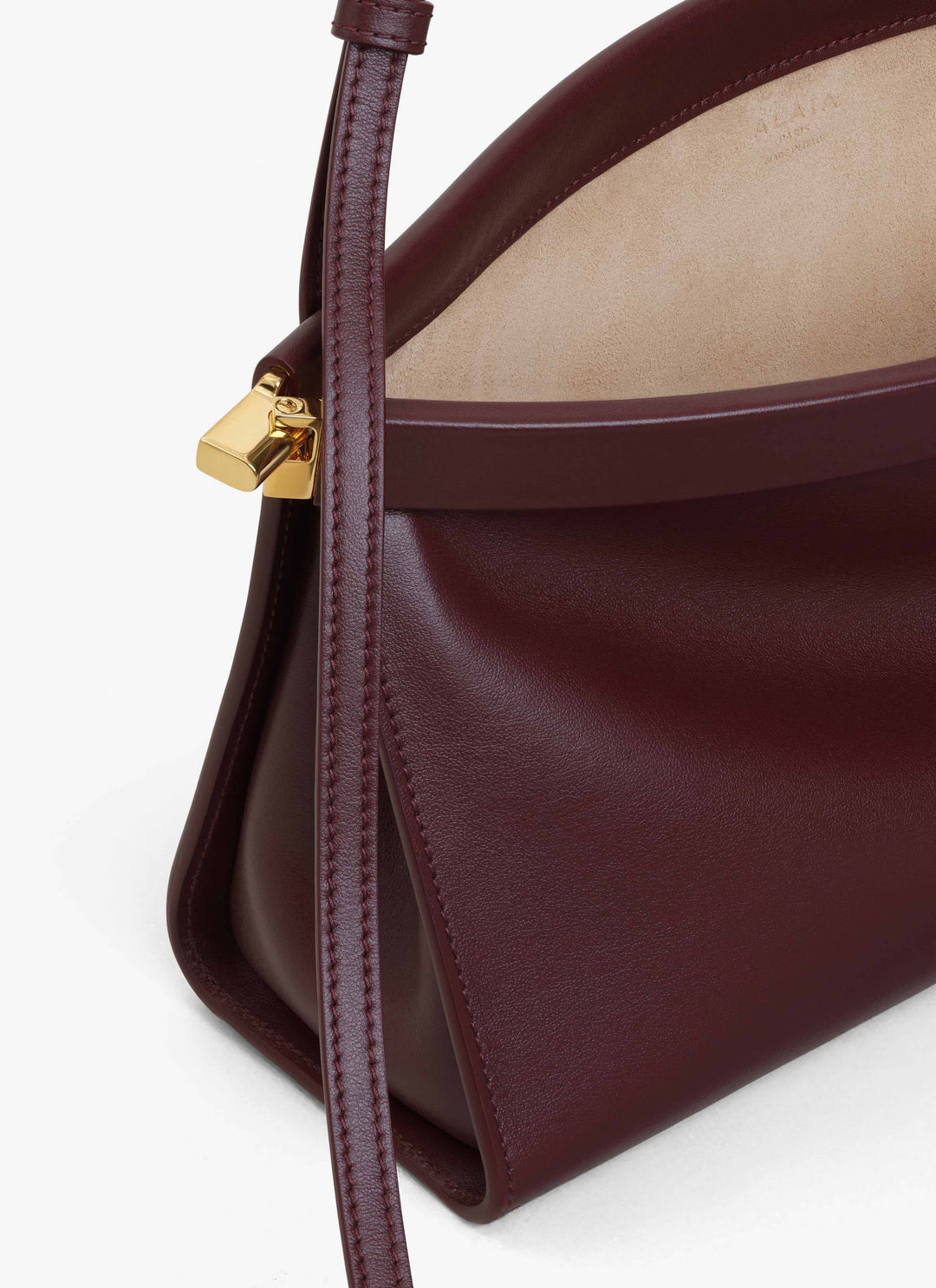Le Click East West Medium Bag Leather