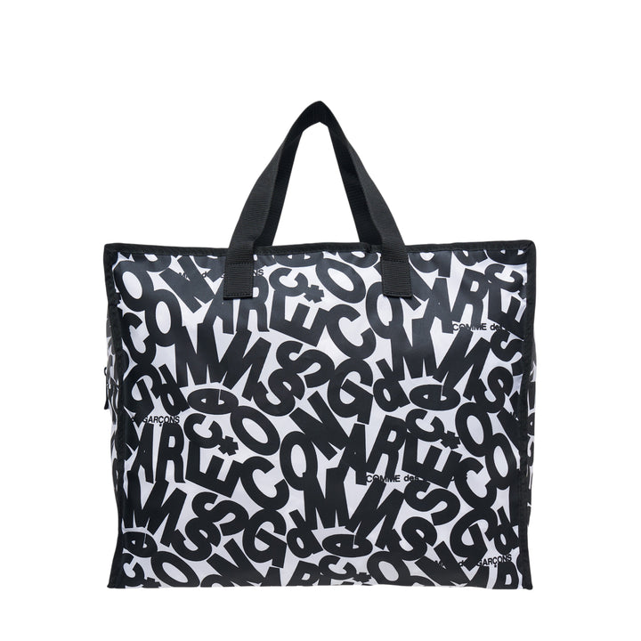 COMME des GARCONS Logo Bag With Zip – Available at Club 21, Official Retailer in Singapore, Malaysia & Thailand with Global Shipping Online