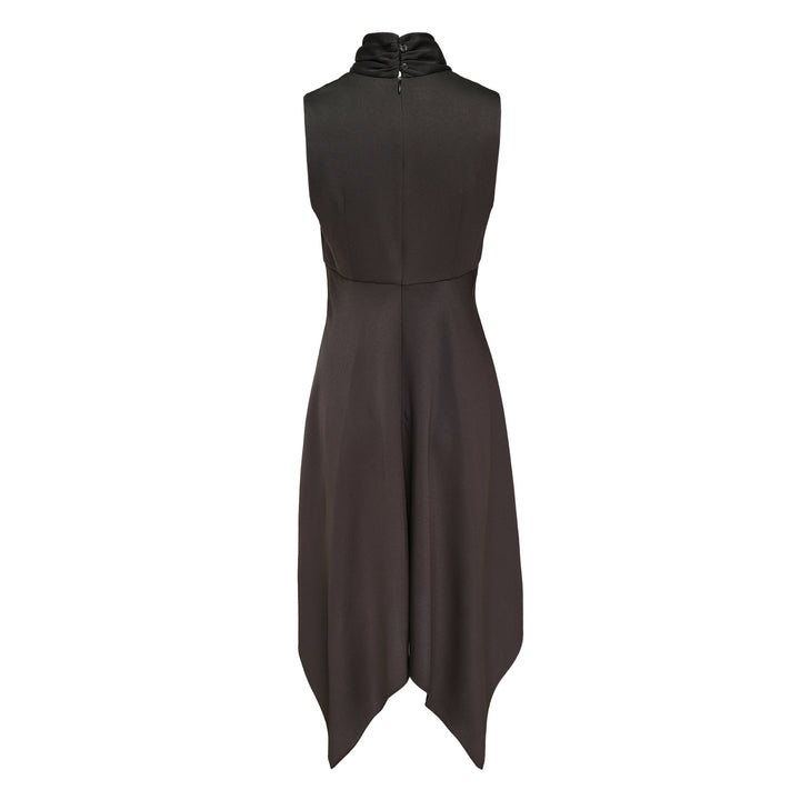 Club21 Collection Satin Back Crepe Laila Dress – Available at Club 21, Official Retailer in Singapore, Malaysia & Thailand with Global Shipping Online