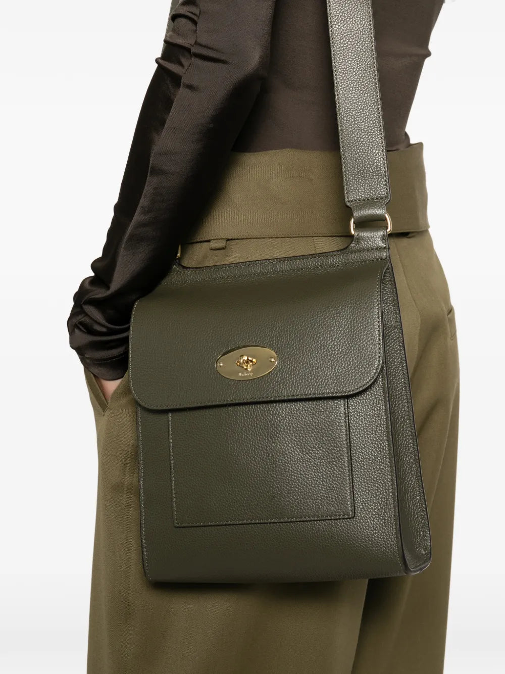 Antony Medium Crossbody Small Classic Grain