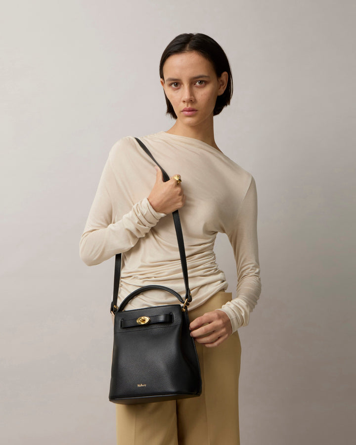 Mulberry Islington Bucket Bag – Available at Club 21, Official Retailer in Singapore, Malaysia & Thailand with Global Shipping Online