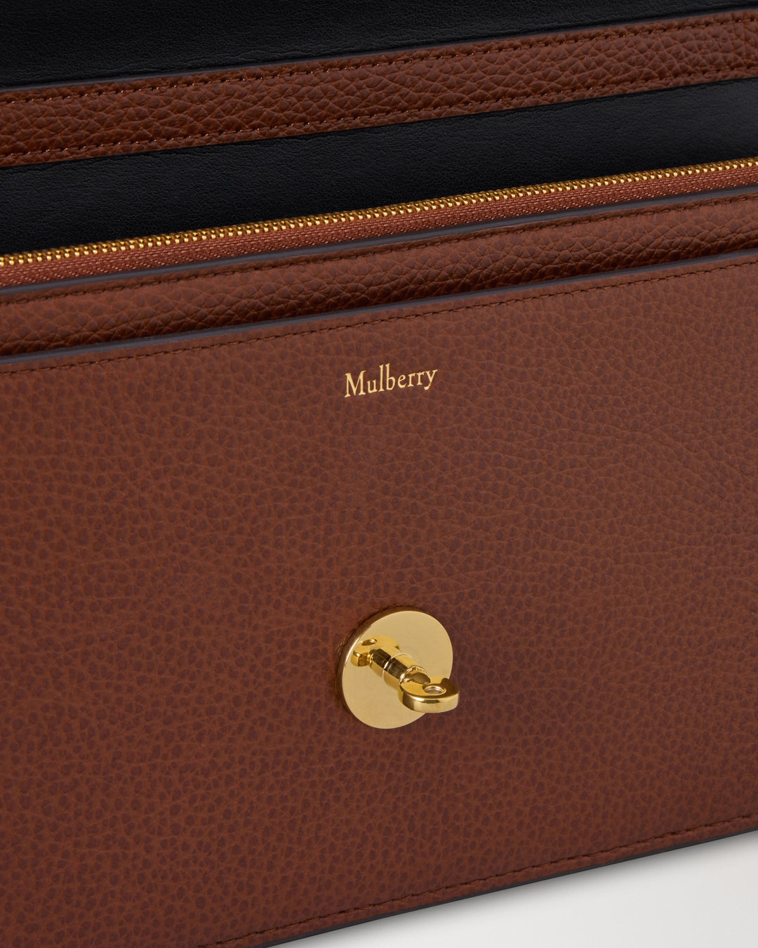 Mulberry Darley Clutch – Available at Club 21, Official Retailer in Singapore, Malaysia & Thailand with Global Shipping Online
