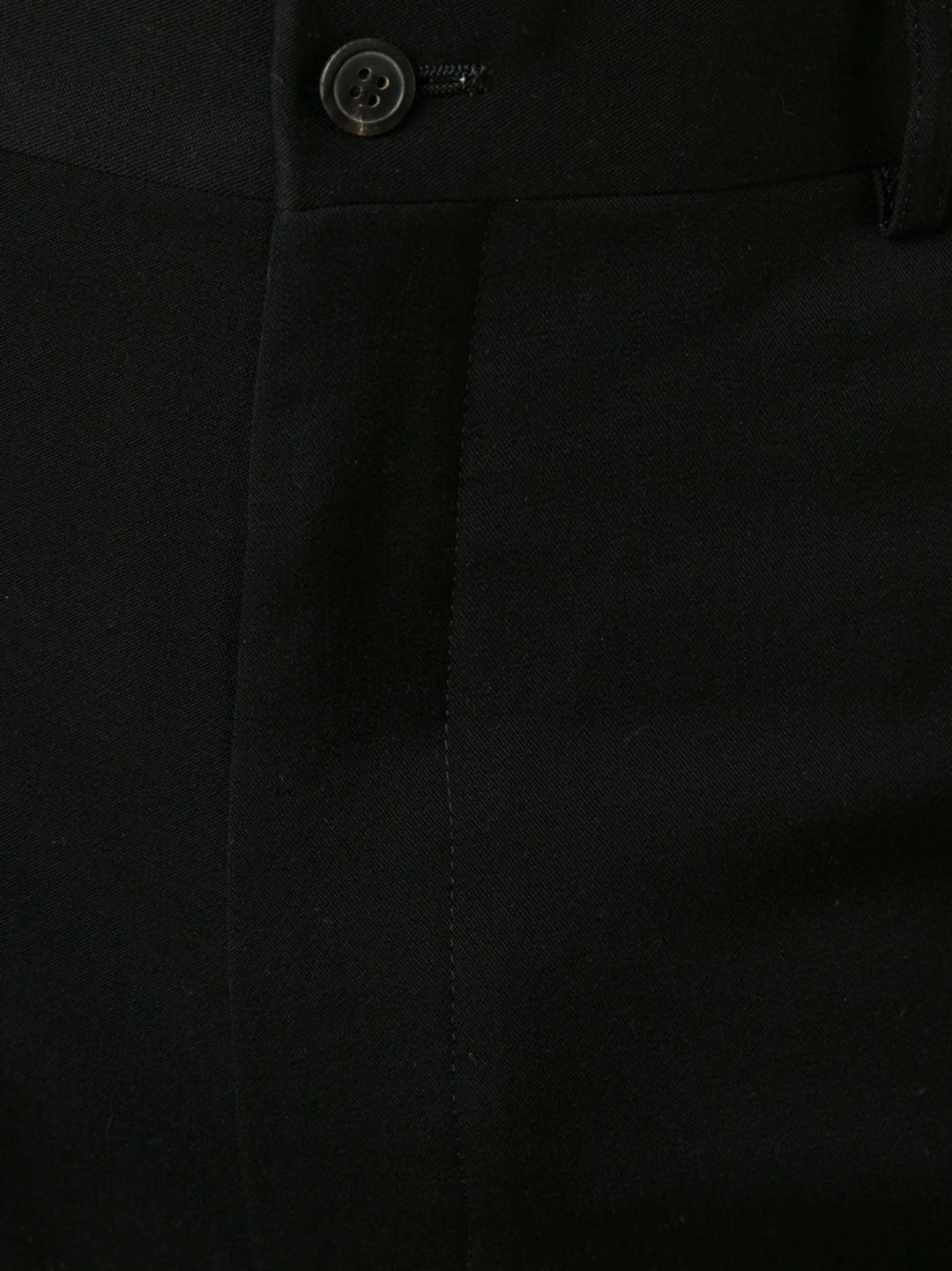 Wool Gabardine Volumized Short