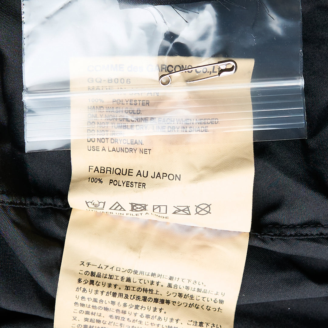 COMME des GARCONS Polyester Satin Ruffle Shirt – Available at Club 21, Official Retailer in Singapore, Malaysia & Thailand with Global Shipping Online