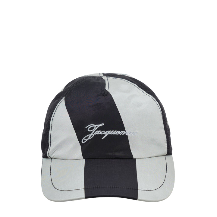 JACQUEMUS Baseball Cap – Available at Club 21, Official Retailer in Singapore, Malaysia & Thailand with Global Shipping Online
