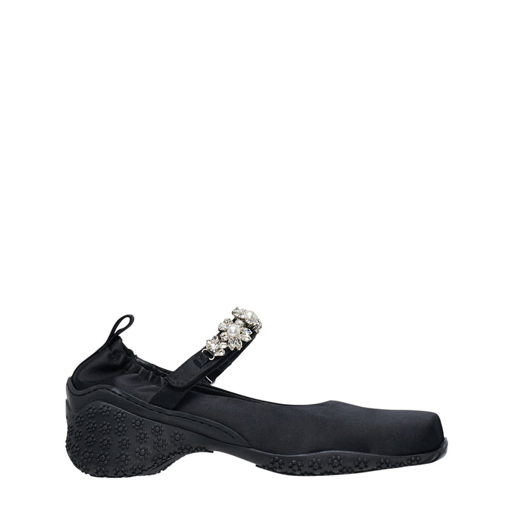 Simone Rocha Turbo Embellished Ballet Runner– Available at Club 21, Official Retailer in Singapore, Malaysia & Thailand with Global Shipping Online