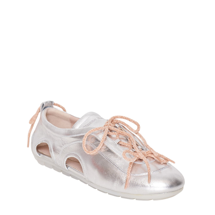 Cutout Ballerina Grip Trainer