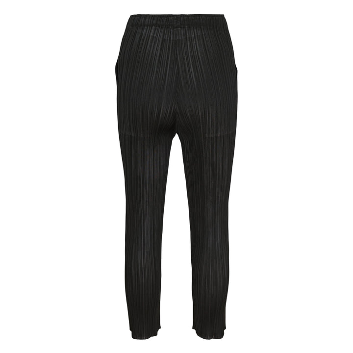 Basics Long Pleated Pants