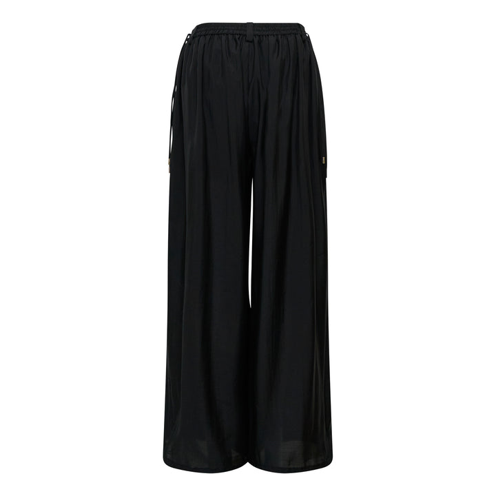 YCH Elastic Waist Loose Pants – Available at Club 21, Official Retailer in Singapore, Malaysia & Thailand with Global Shipping Online