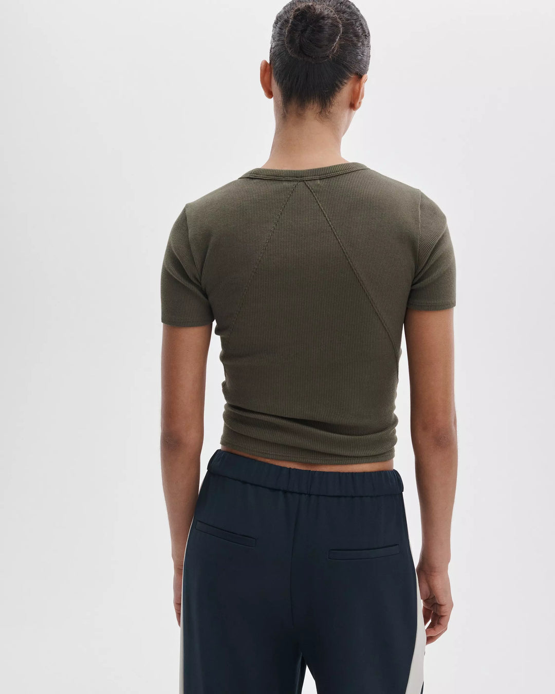 Essential Ribbed Tee