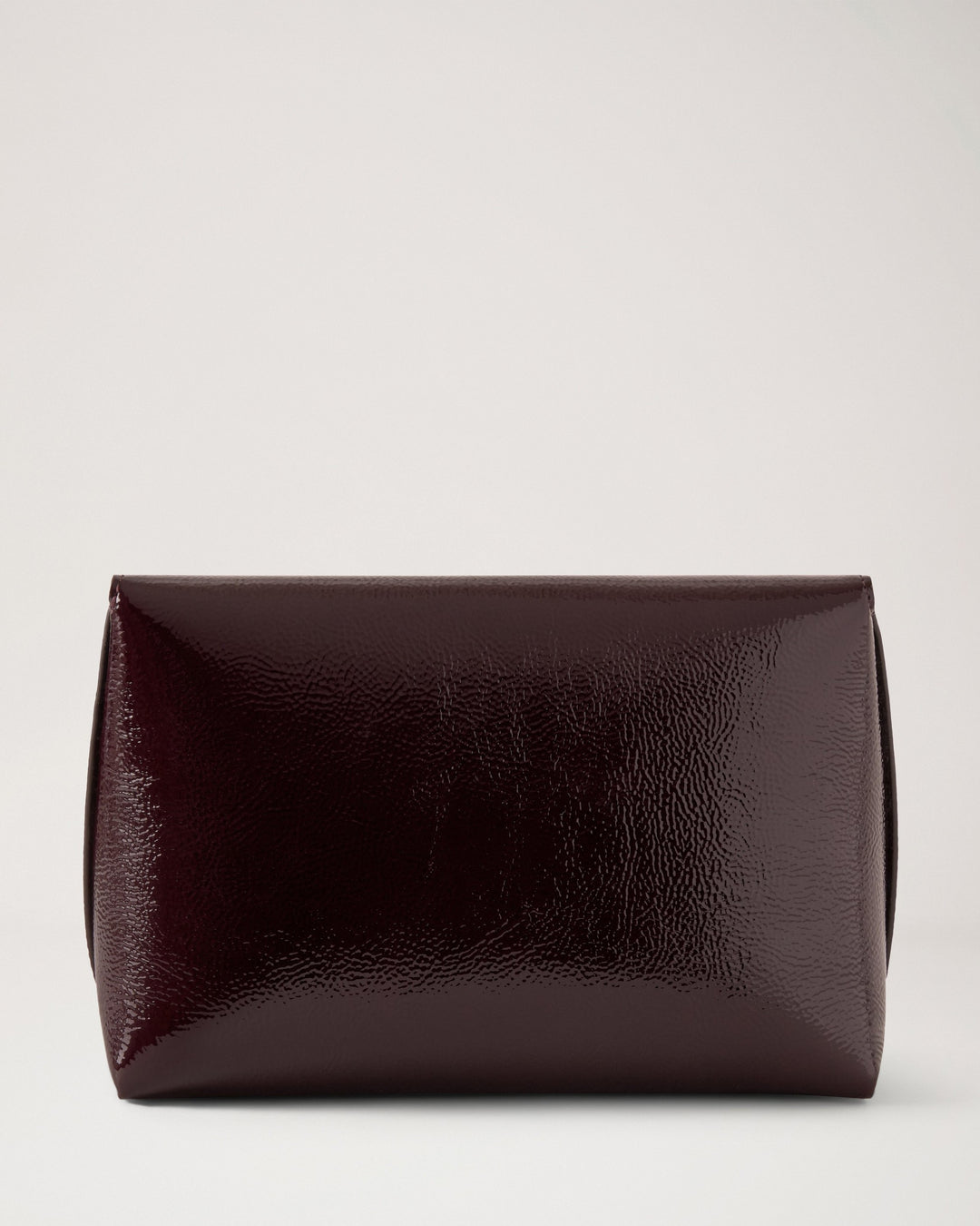 Mulberry Darley Cosmetic Pouch Patent – Available at Club 21, Official Retailer in Singapore, Malaysia & Thailand with Global Shipping Online