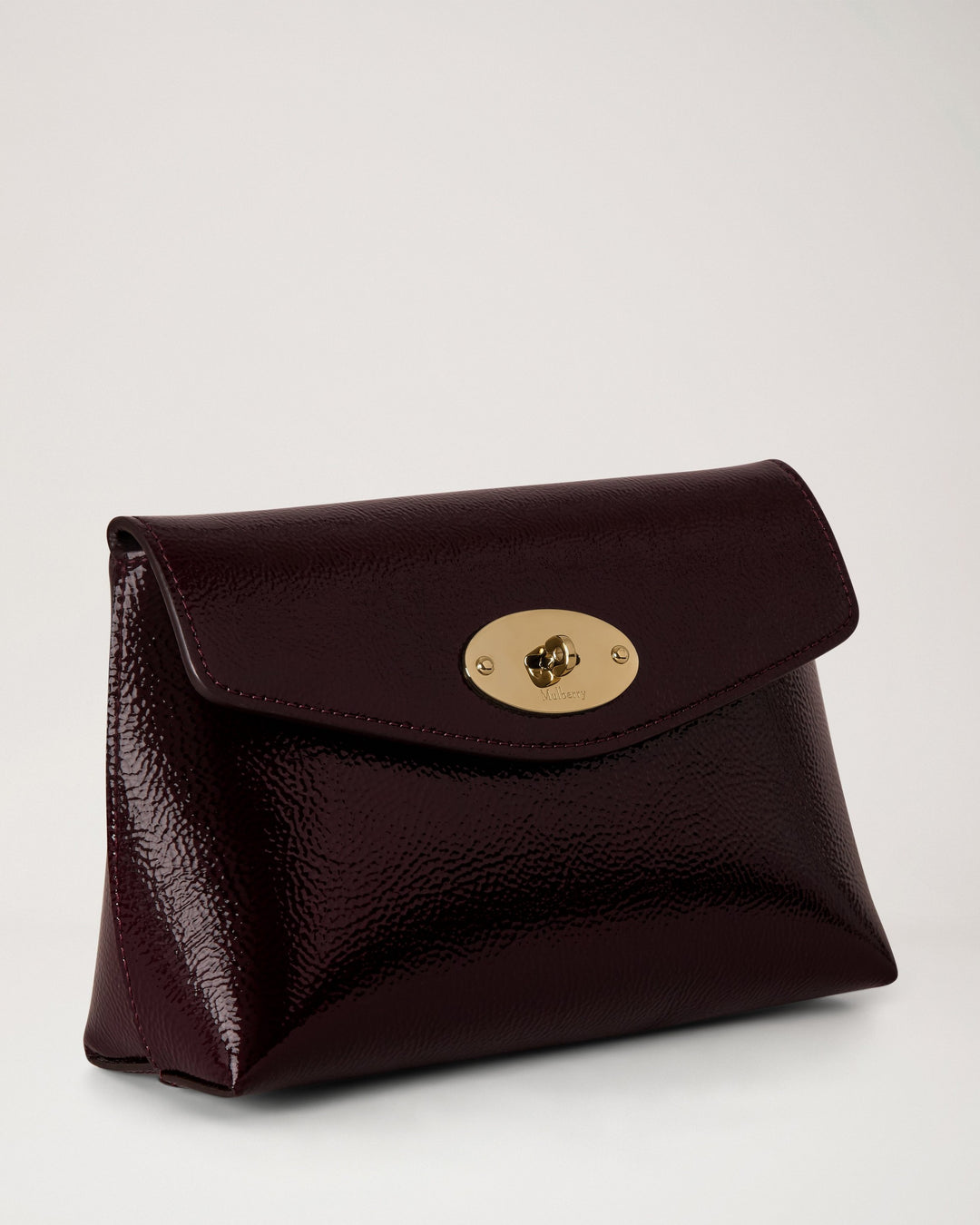 Mulberry Darley Cosmetic Pouch Patent – Available at Club 21, Official Retailer in Singapore, Malaysia & Thailand with Global Shipping Online