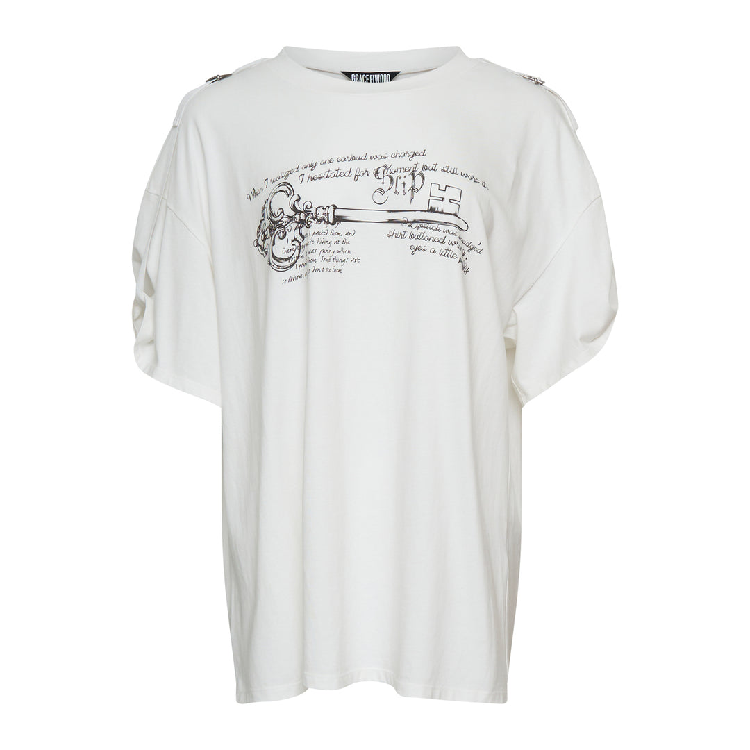 Grace Elwood Key Printed Turned-Up Sleeve Tee – Available at Club 21, Official Retailer in Singapore, Malaysia & Thailand with Global Shipping Online