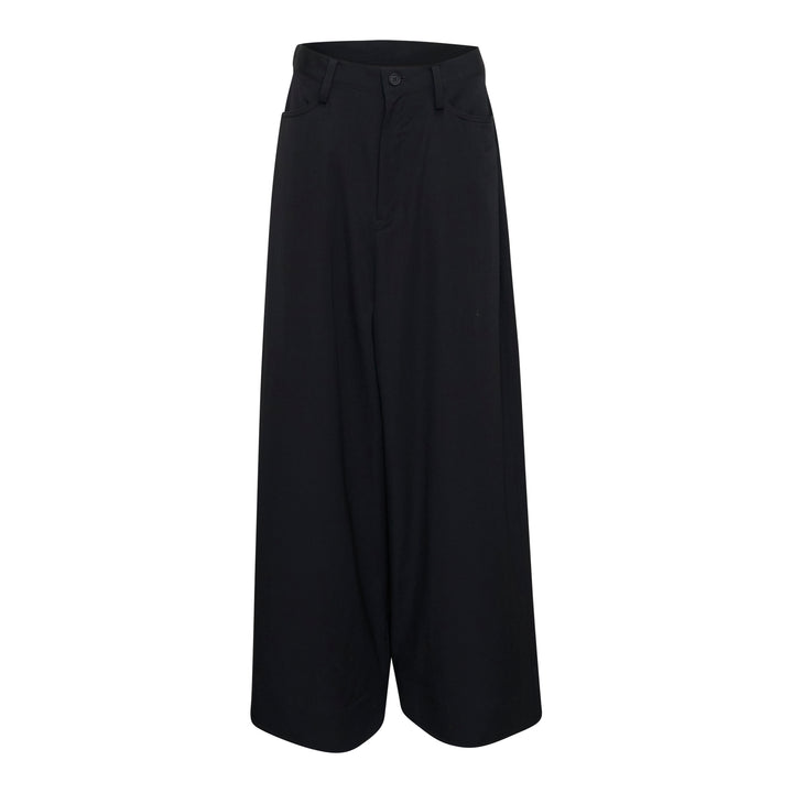 Backside Tuck Baggy Pants