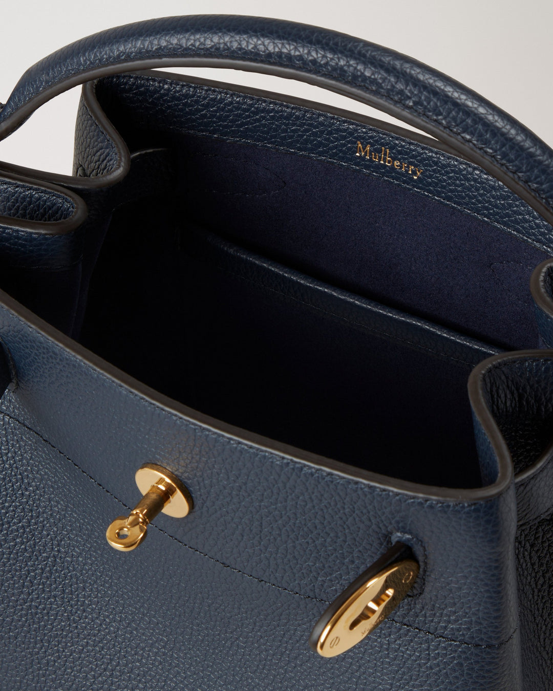 Islington Bucket Bag