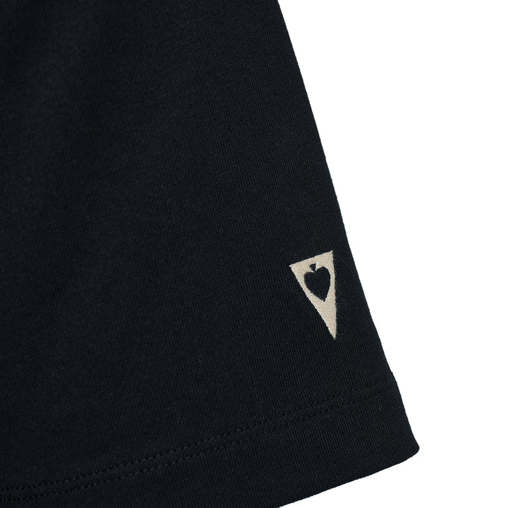 Badge Basic Tee