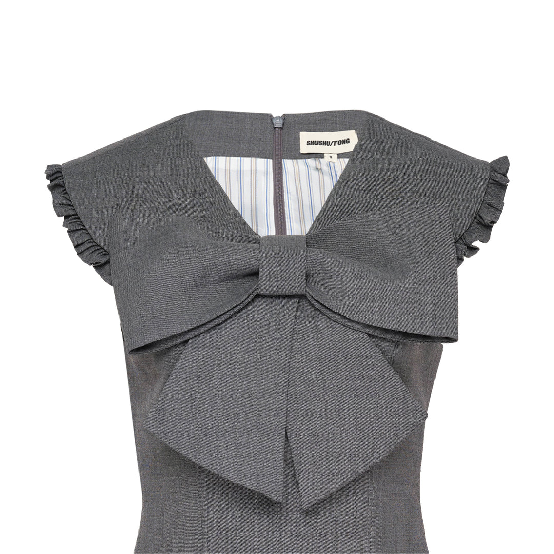 SHUSHU/TONG Big Bow Short Dress in grey with oversized front bow, ruffle cap sleeves, fitted bodice and flared mini skirt — front view