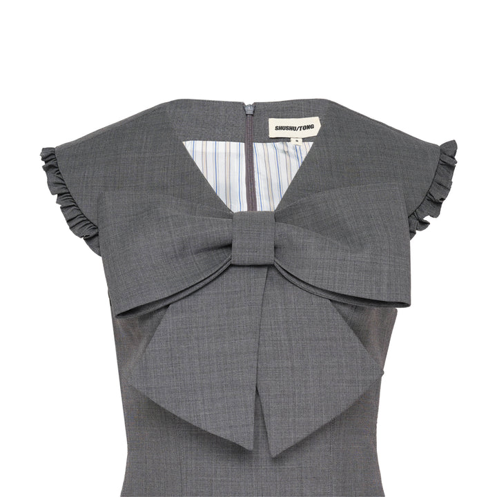 SHUSHU/TONG Big Bow Short Dress in grey with oversized front bow, ruffle cap sleeves, fitted bodice and flared mini skirt — front view