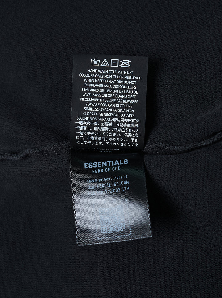 Signature 90's Short Sleeve Tee