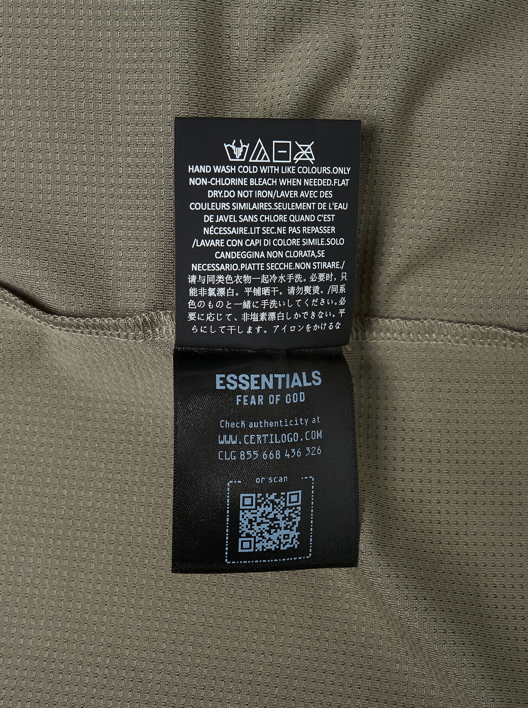 Fear of God ESSENTIALS Essential Raglan Tee - view 3