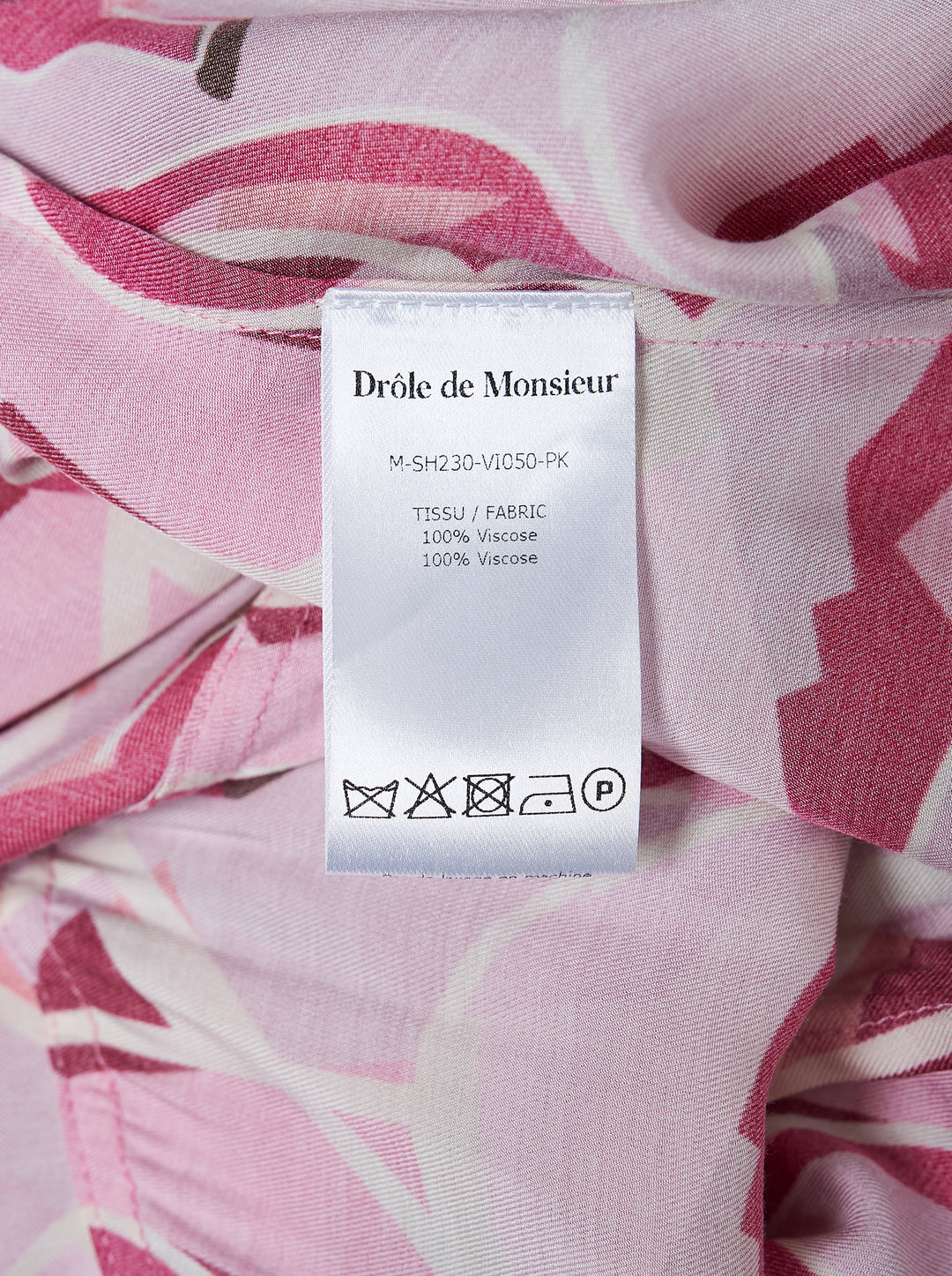 Drôle de Monsieur Notcha short sleeve shirt with an allover geometric pink and red flamingo print, camp collar and front button closure - view 3