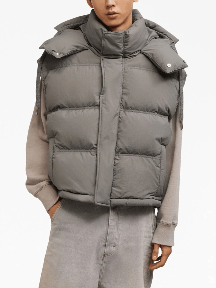 AMI-Paris-Sleeveless-Down-Jacket-Grey-4