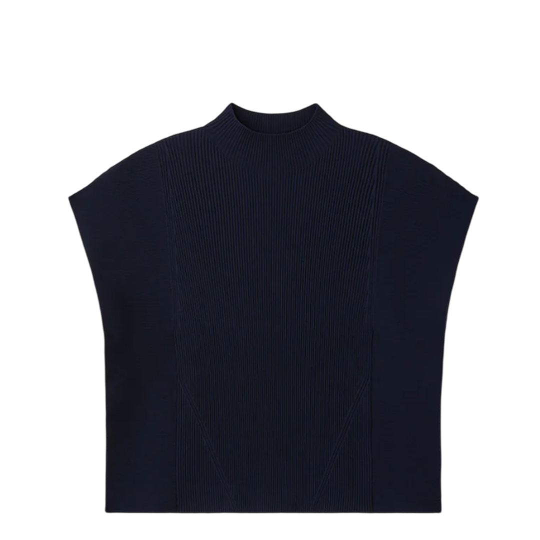 Portrait Crease Top