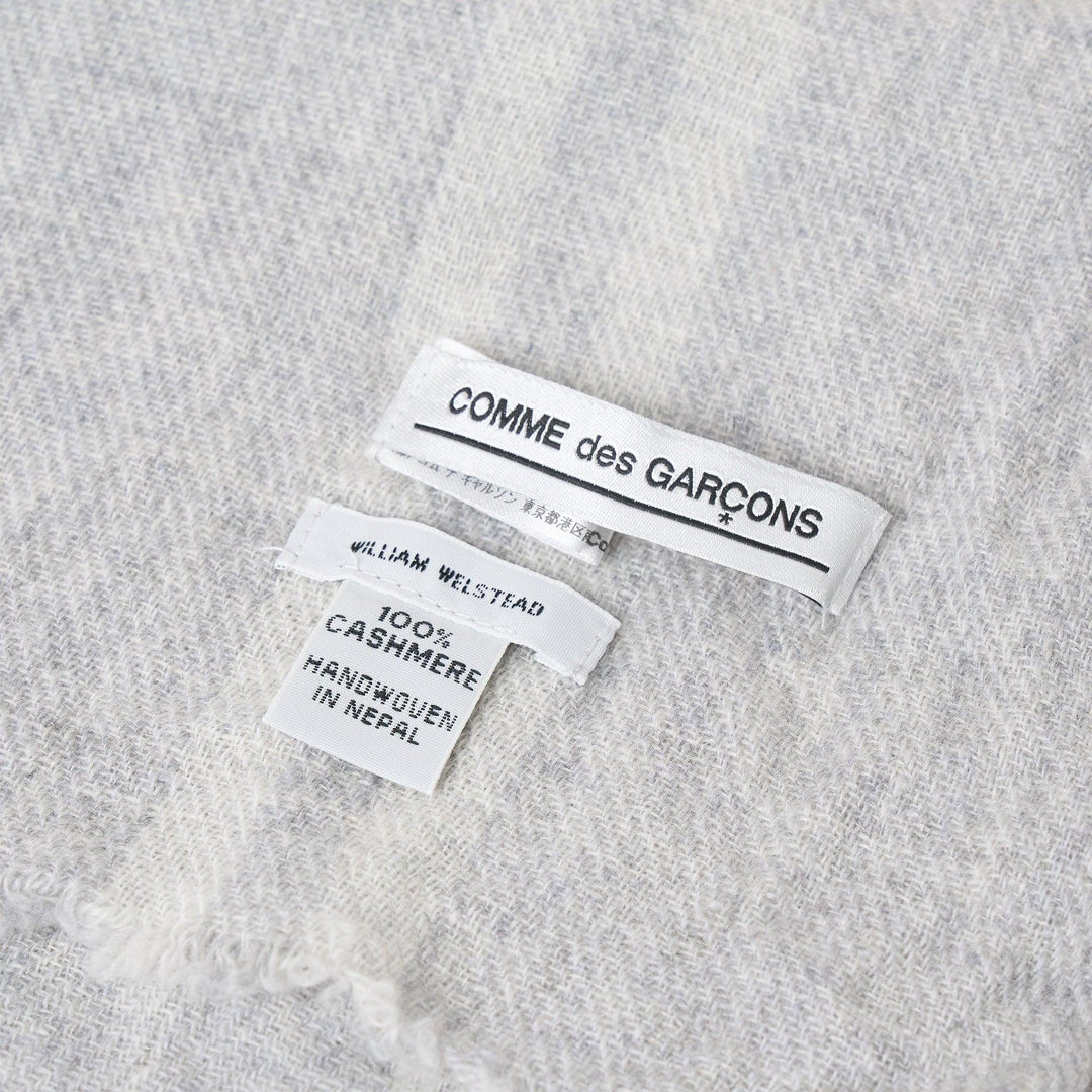 Club21 - COMME des GARCONS - Nepal Scarf William Welstead - SCARVES - Light Grey