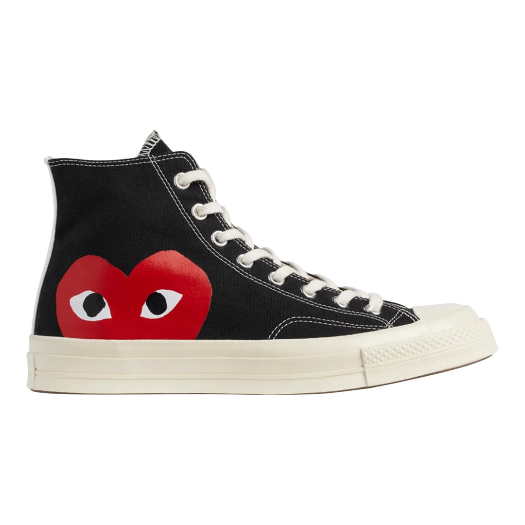 Club21 - COMME des GARCONS PLAY CONVERSE - Ct70 Hi Top Red Heart - SNEAKERS - Black
