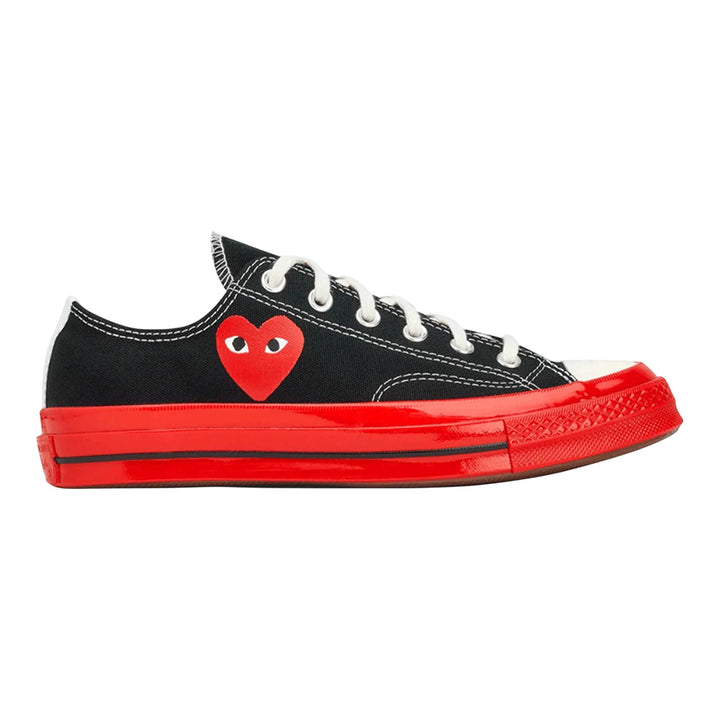 Club21 - COMME des GARCONS PLAY CONVERSE - Ct70 Low Top Red Sole Red Heart - SNEAKERS - Black