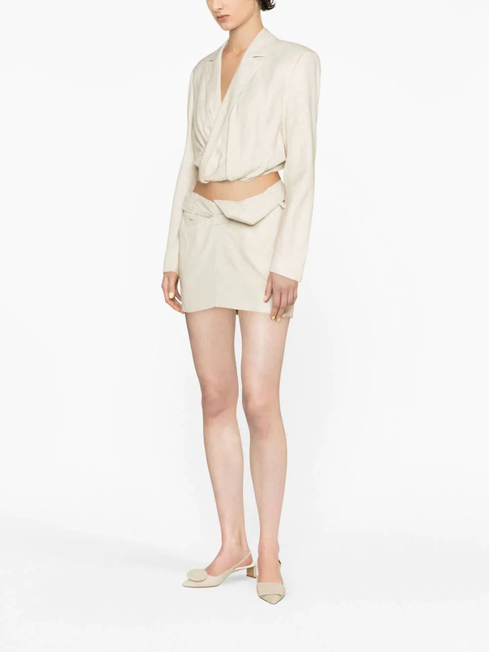 JACQUEMUS-La-Mini-Jupe-Bahia-Beige-3